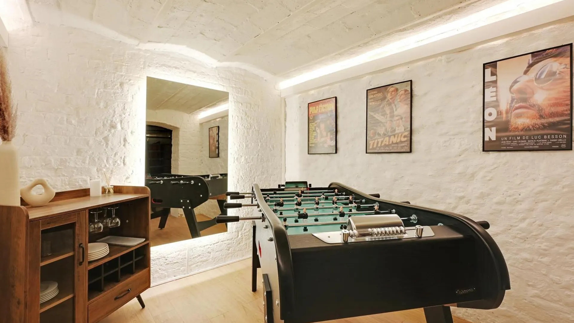 Charming Flat, Quartier Latin With A Private Cinema Apartment Paris France